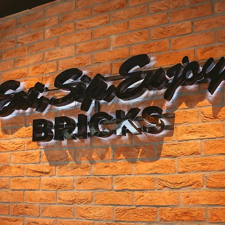 26Bricks Luxury Suites ออราแด ภายนอก รูปภาพ