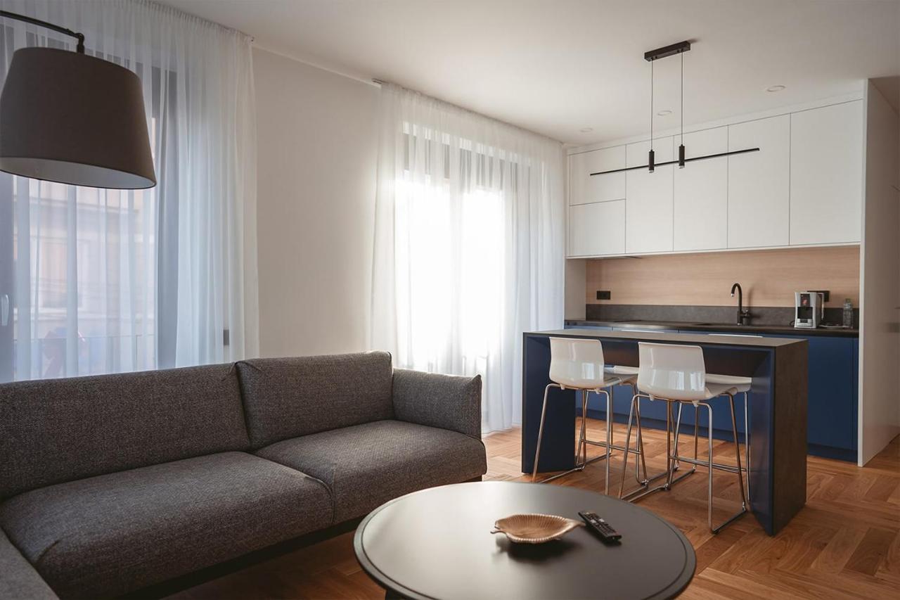 26Bricks Luxury Suites ออราแด ภายนอก รูปภาพ