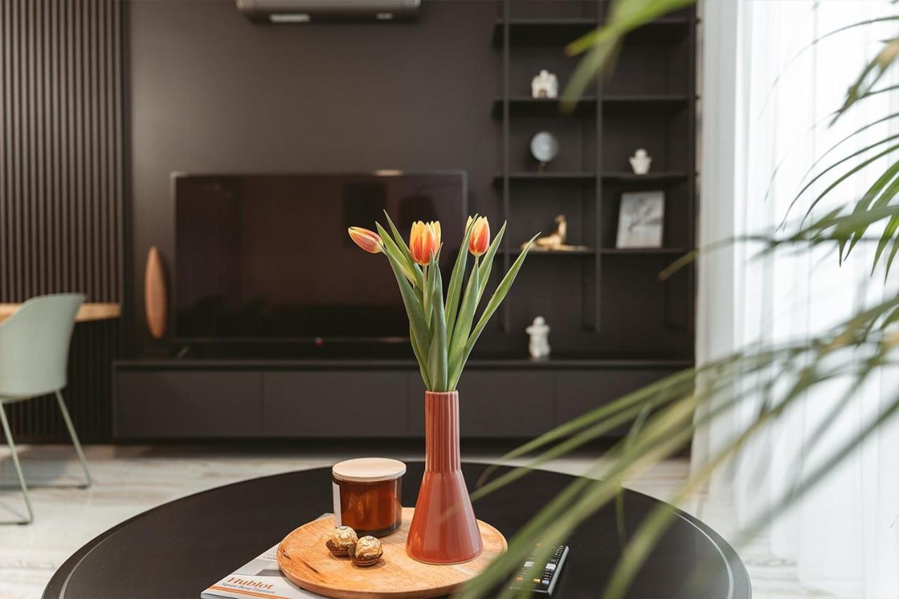 26Bricks Luxury Suites ออราแด ภายนอก รูปภาพ