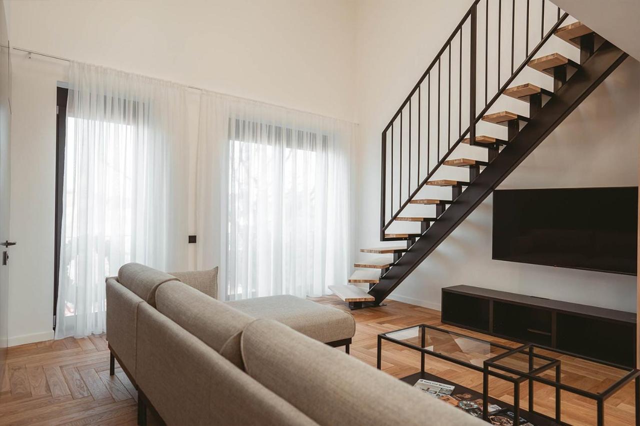 26Bricks Luxury Suites ออราแด ภายนอก รูปภาพ