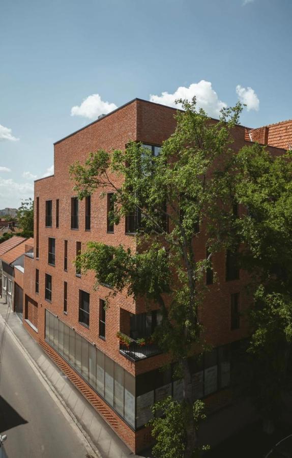 26Bricks Luxury Suites ออราแด ภายนอก รูปภาพ